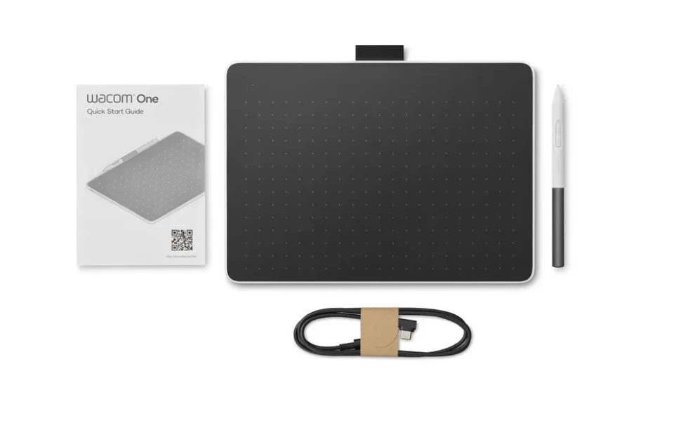 Графический планшет Wacom One M с Bluetooth черный (CTC6110WLW1B)